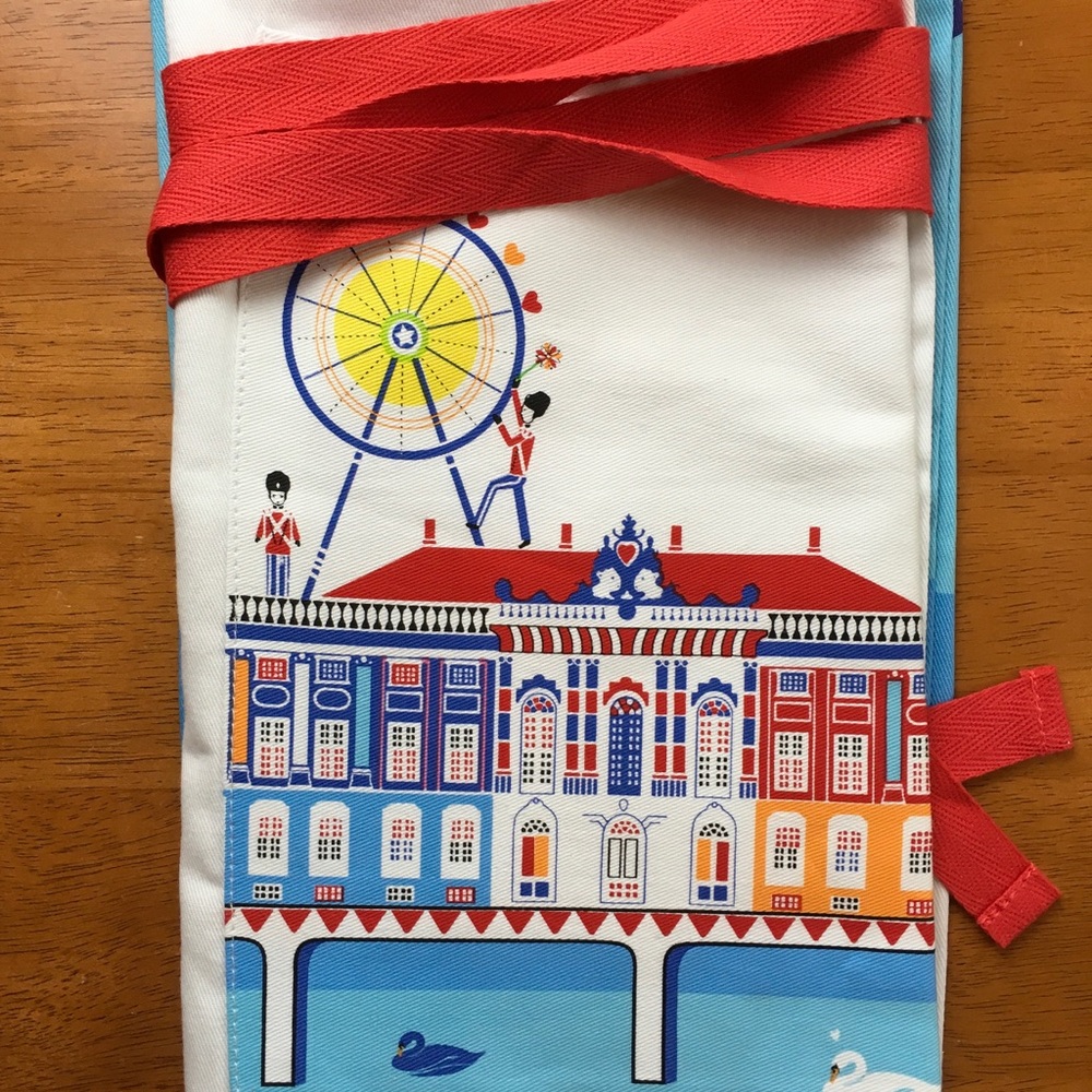 NWT I Love Denmark 🇩🇰 Apron